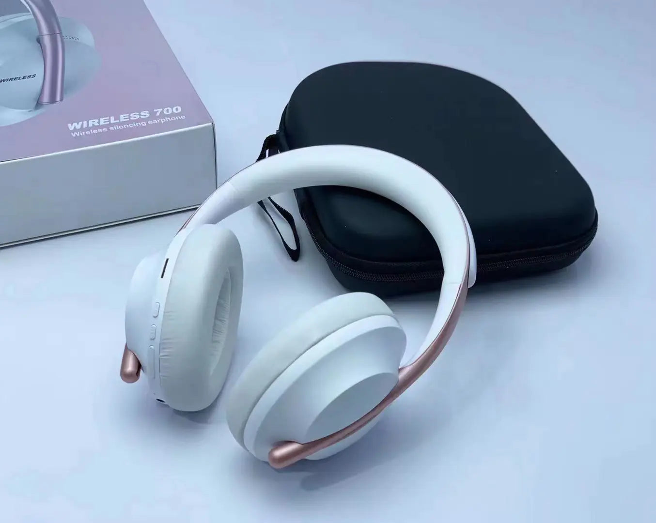 Wireless Gaming Headphones with Heavy Bass Earmuffs